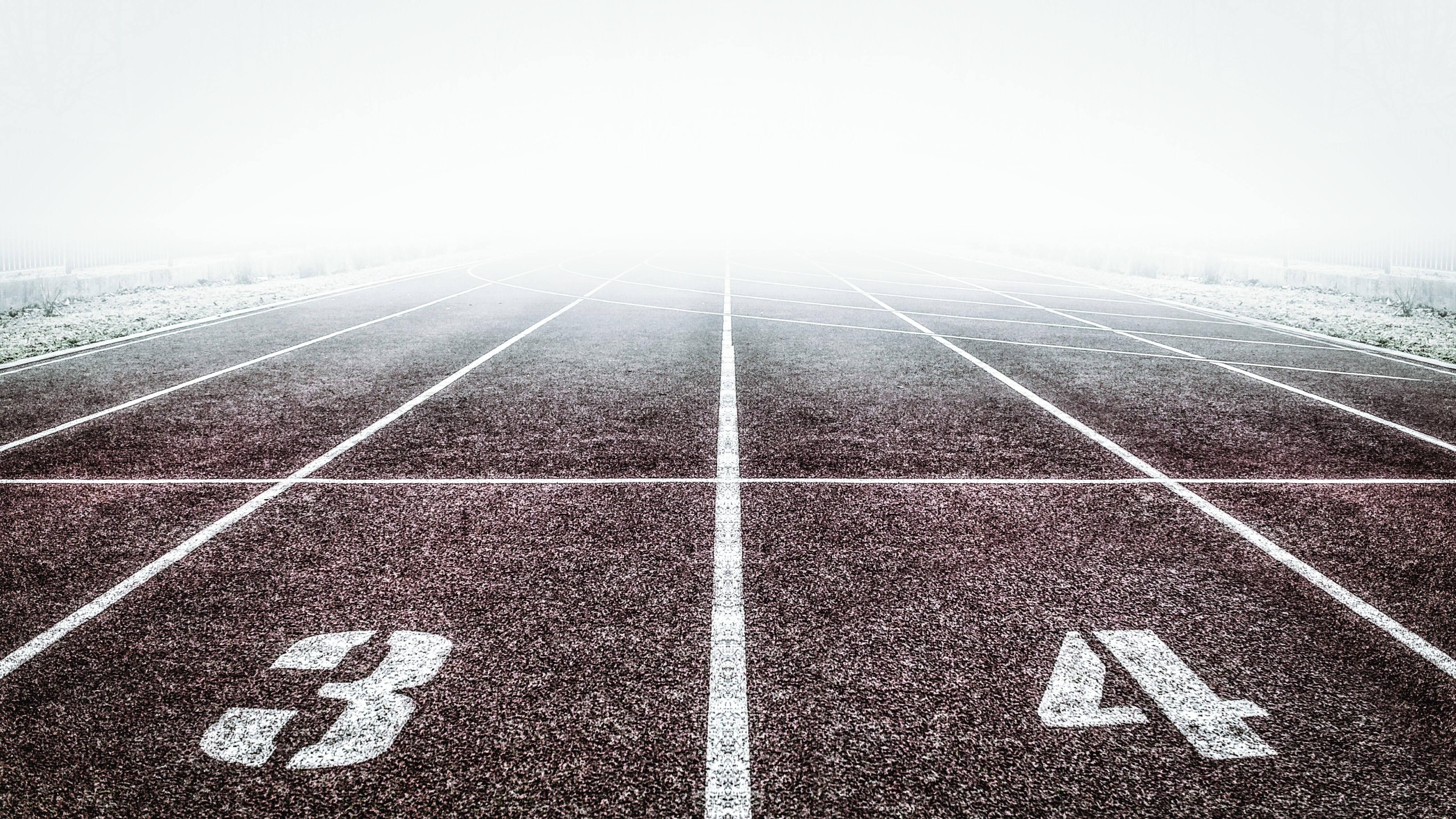 Edinburgh based sport psychologist and performance coach, working with people to overcome their anxiety and demons and become more confident and perform at their best.